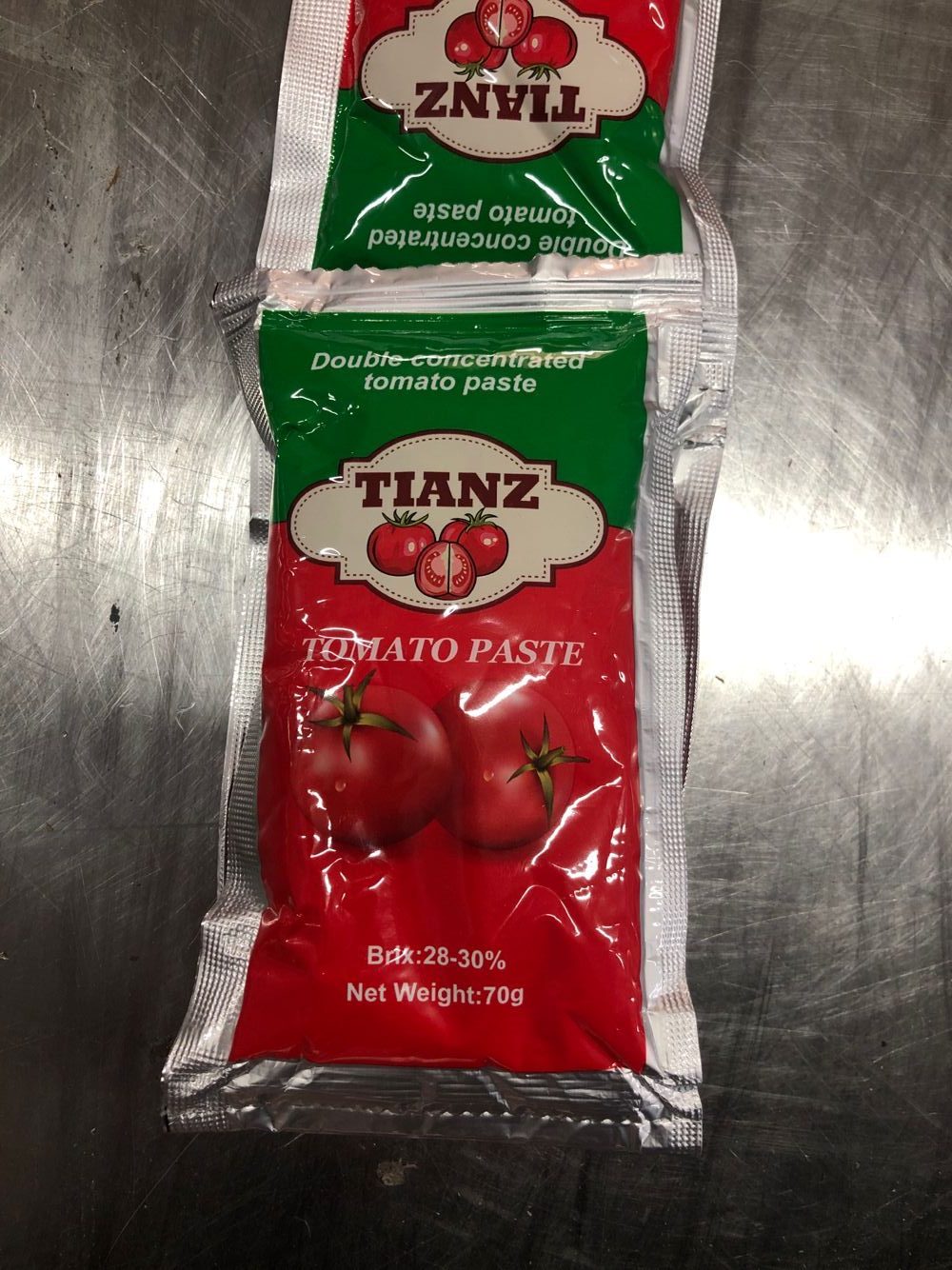 小袋トマトペースト - 70gx100- フラット - tomatopaste2-12