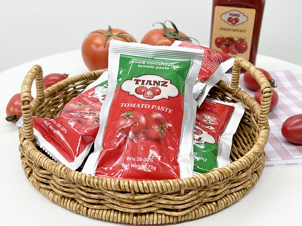 小袋トマトペースト 70g Brix:28%-30%